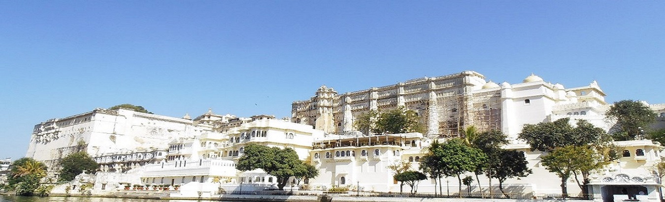 city palace udaipur